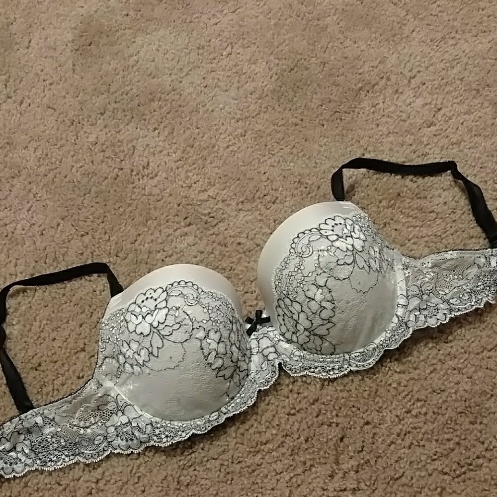 Victoria's Secret Dream Angels 34DD